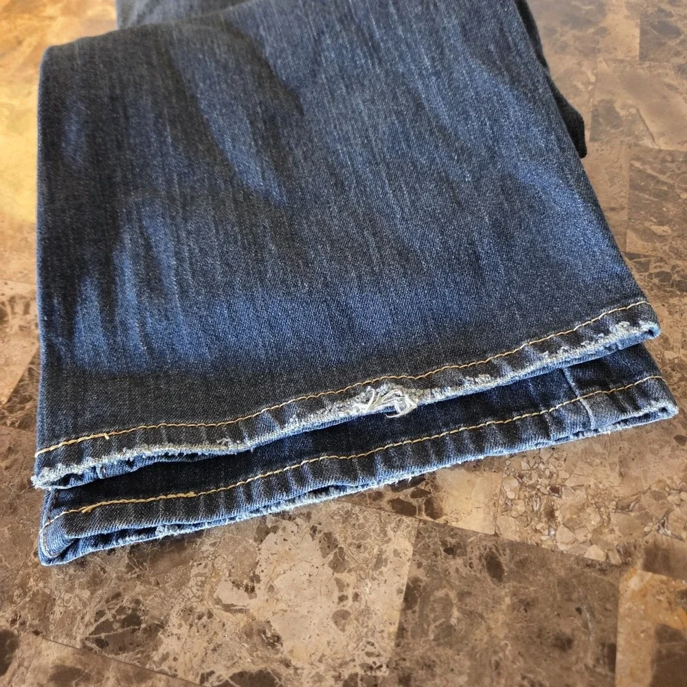 Levi's sz 16M women's Low Flare 542 jeans flap pocket stretch Y2K